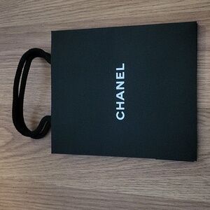 Chanel Shopping Bag